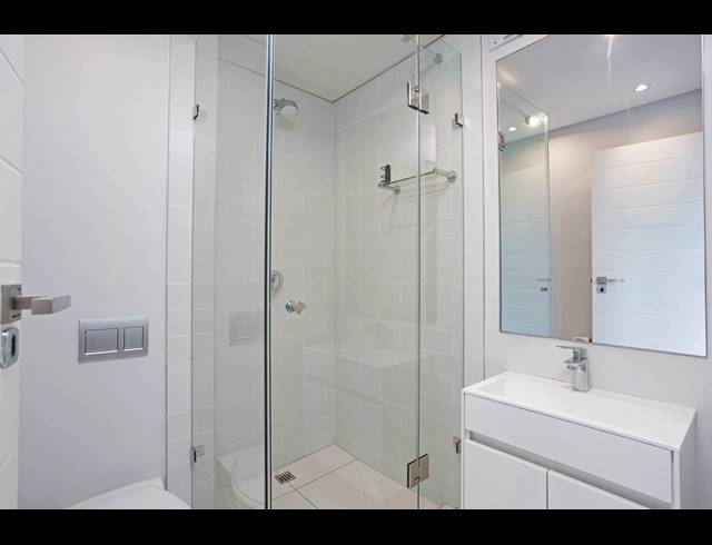 2 BEDROOM APARTMENT FOR SALE IN CLAREMONT UPPER